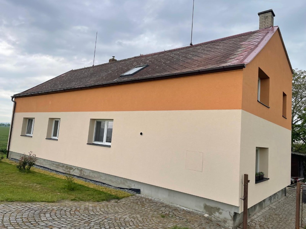 Fasáda Rozvadovice